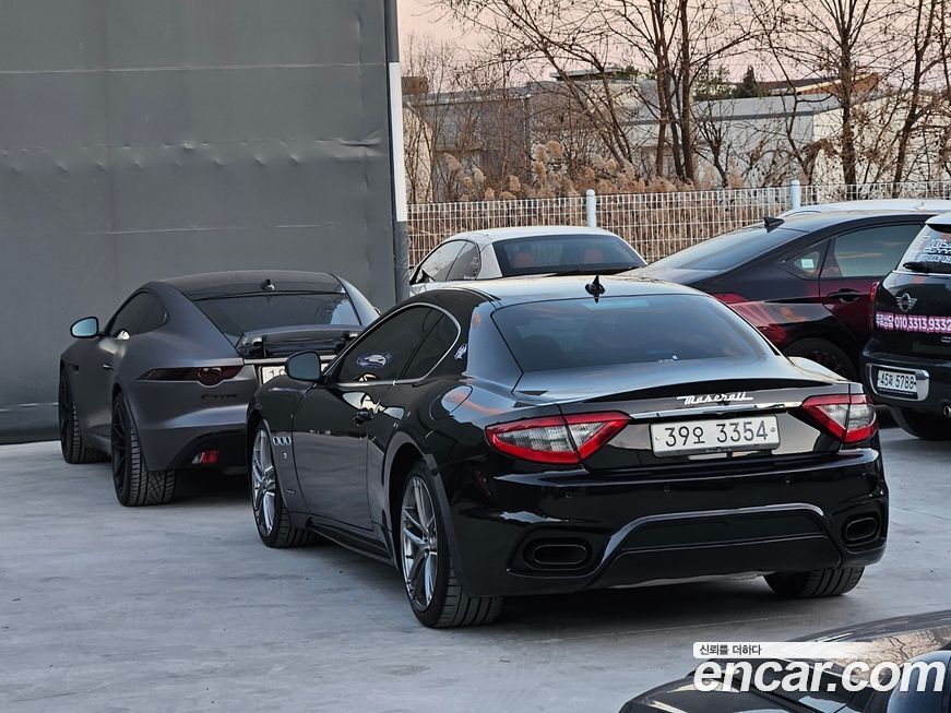 Maserati GranTurismo 2019