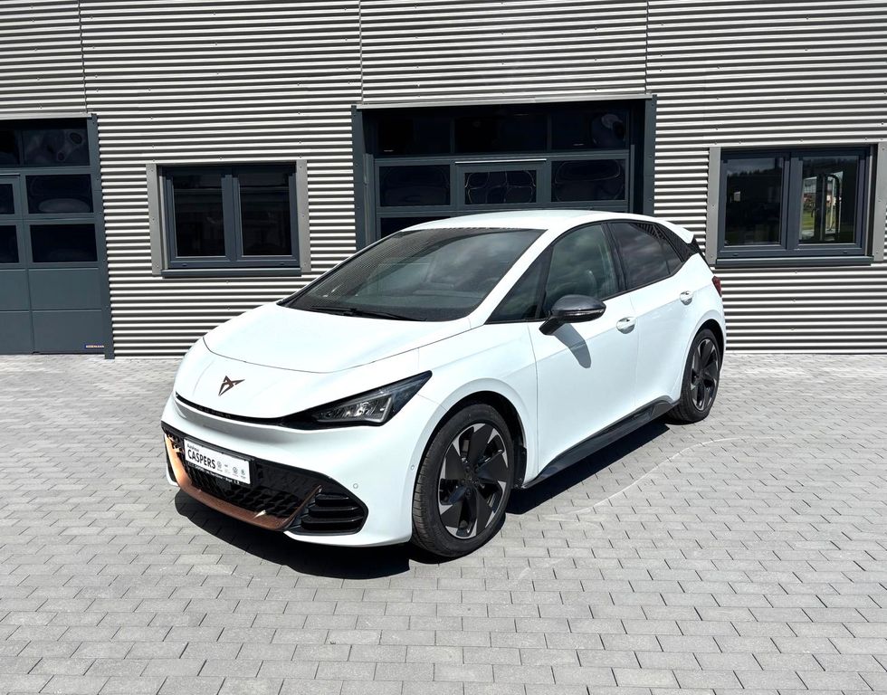 Cupra Born 2025