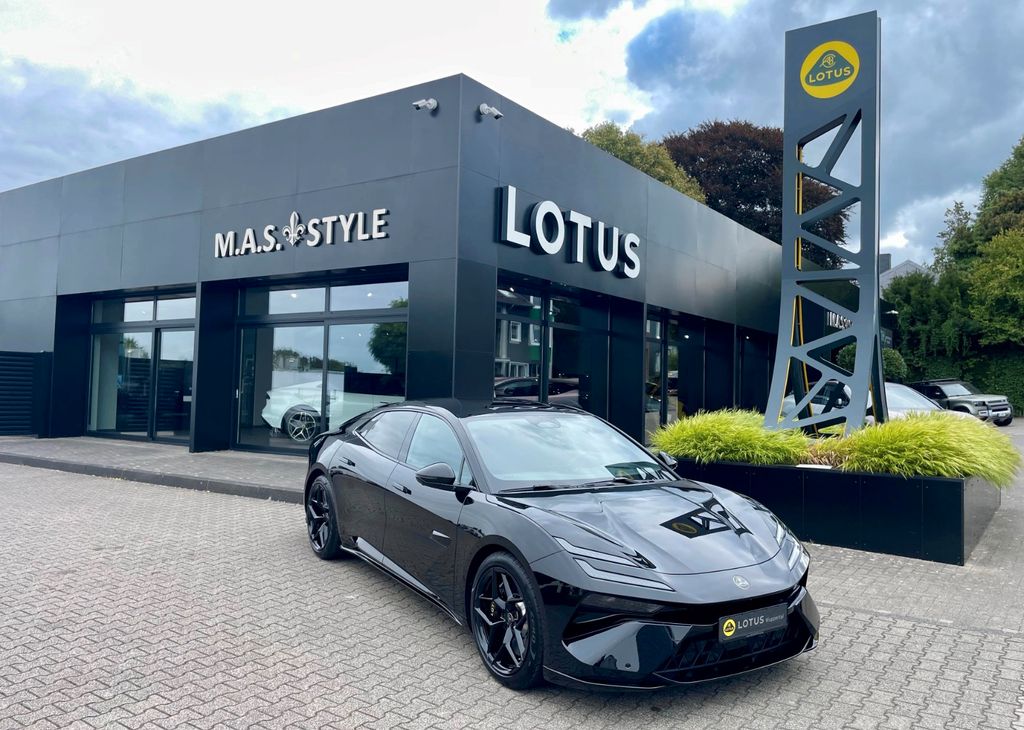 Lotus Emeya 2025