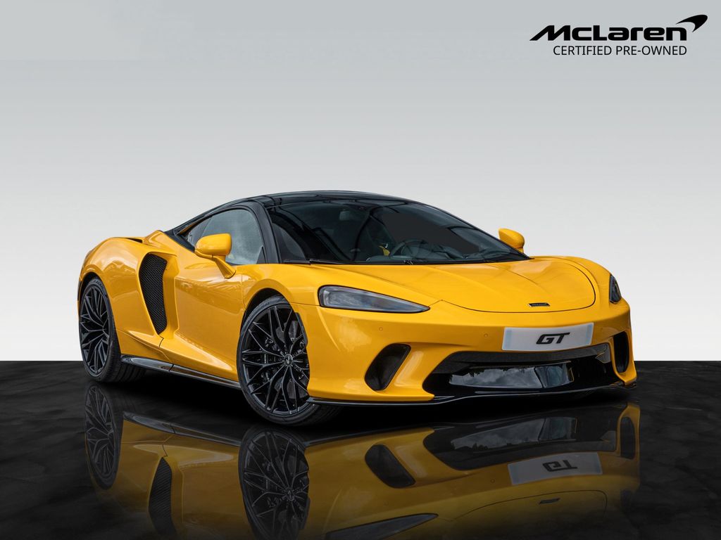 McLaren GT 2024