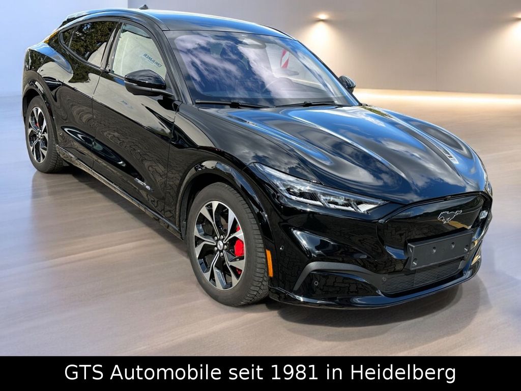 Ford Mustang Mach-E 2022