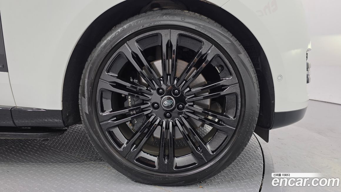 Land Rover Range Rover 2024