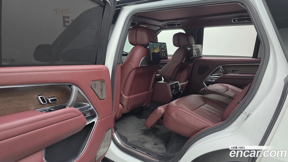 Land Rover Range Rover 2024