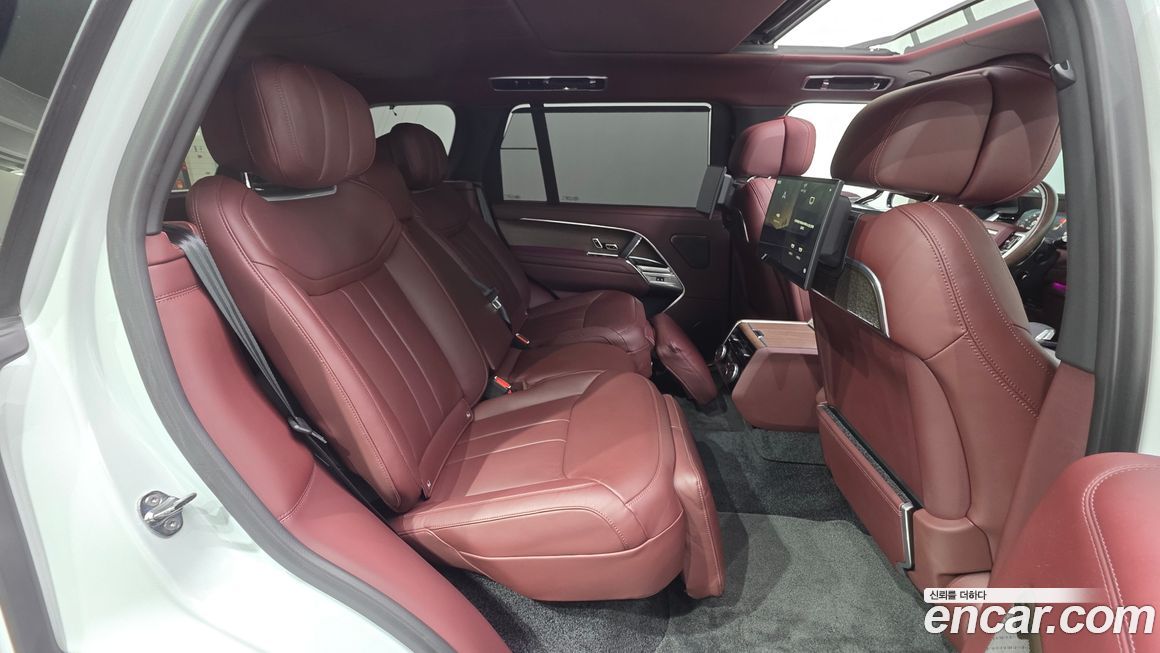 Land Rover Range Rover 2024