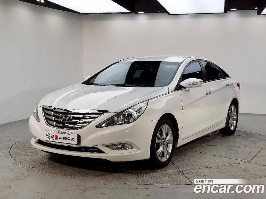 Hyundai Sonata 2010