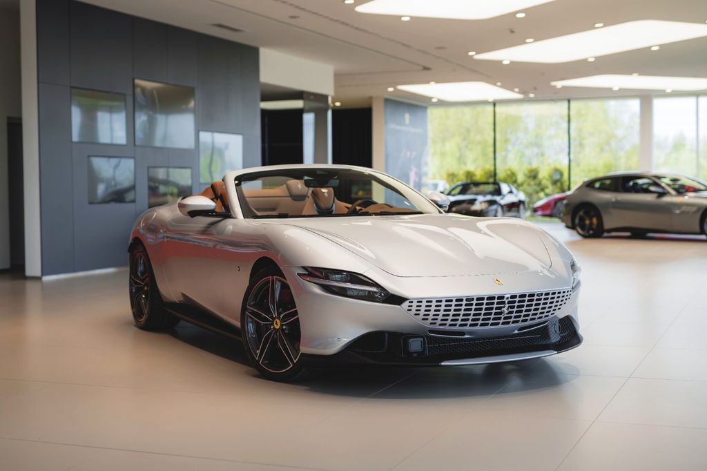 Ferrari Roma 2024