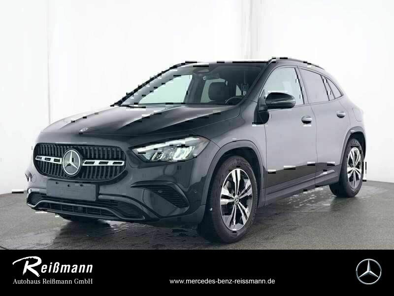 Mercedes-Benz GLA 180 2023