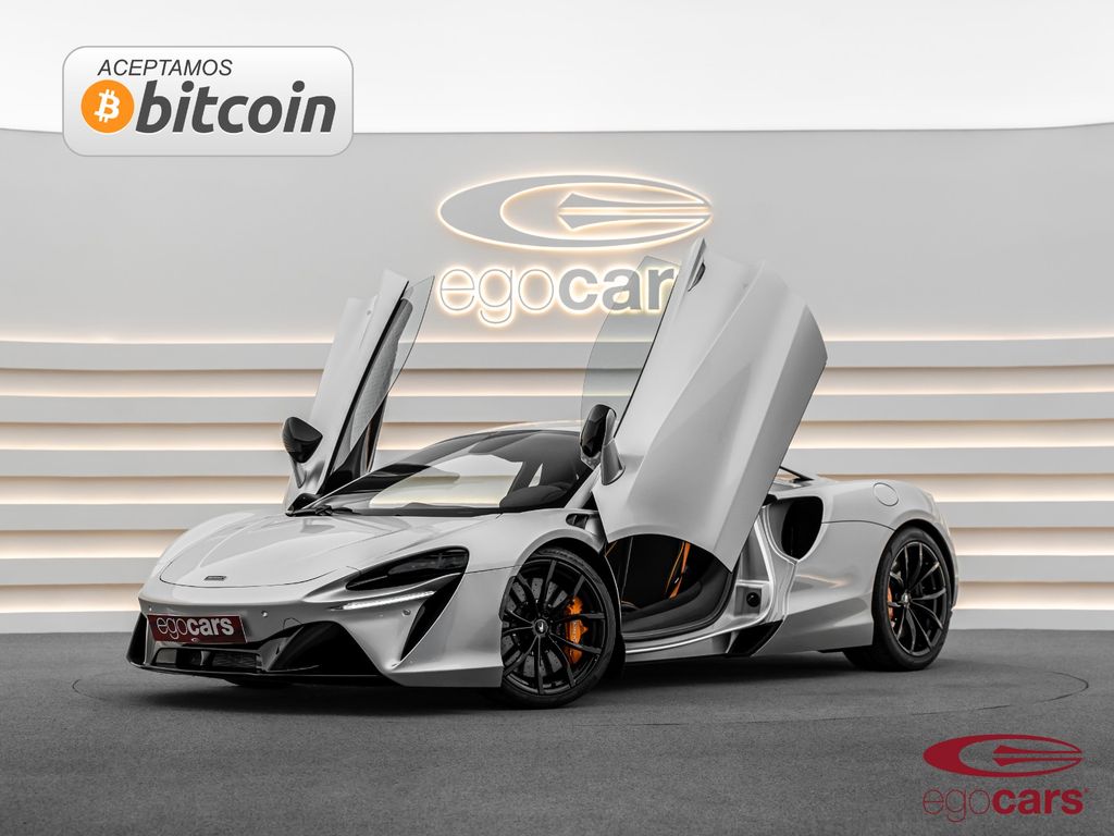 McLaren Artura 2025