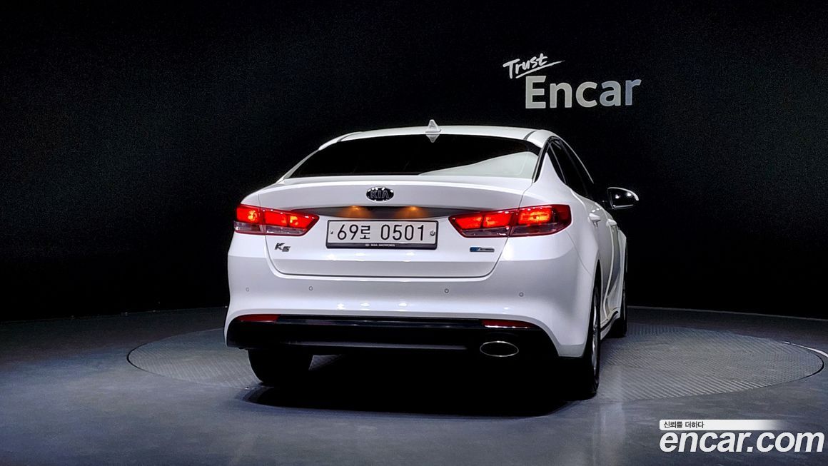 Kia K5 2016