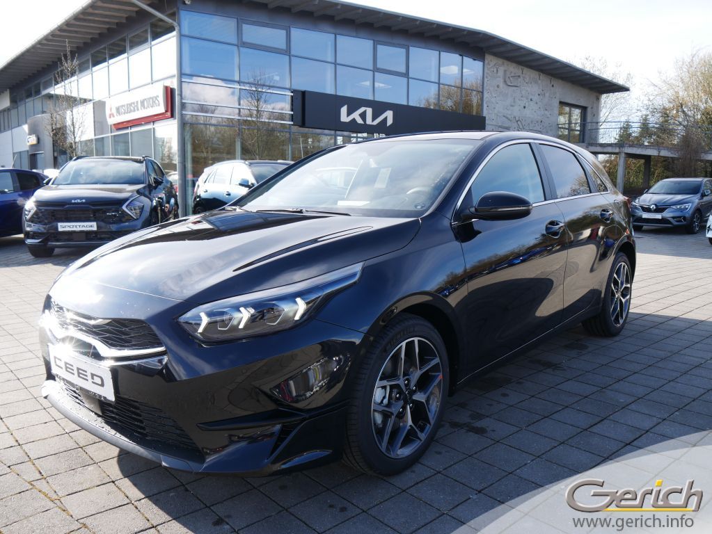 Kia cee'd / Ceed 2025