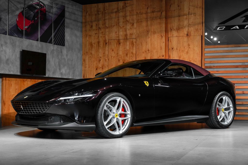 Ferrari Roma 2025