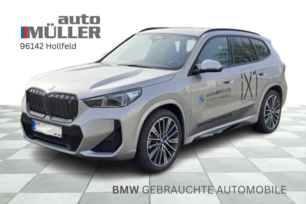 BMW iX1 2023