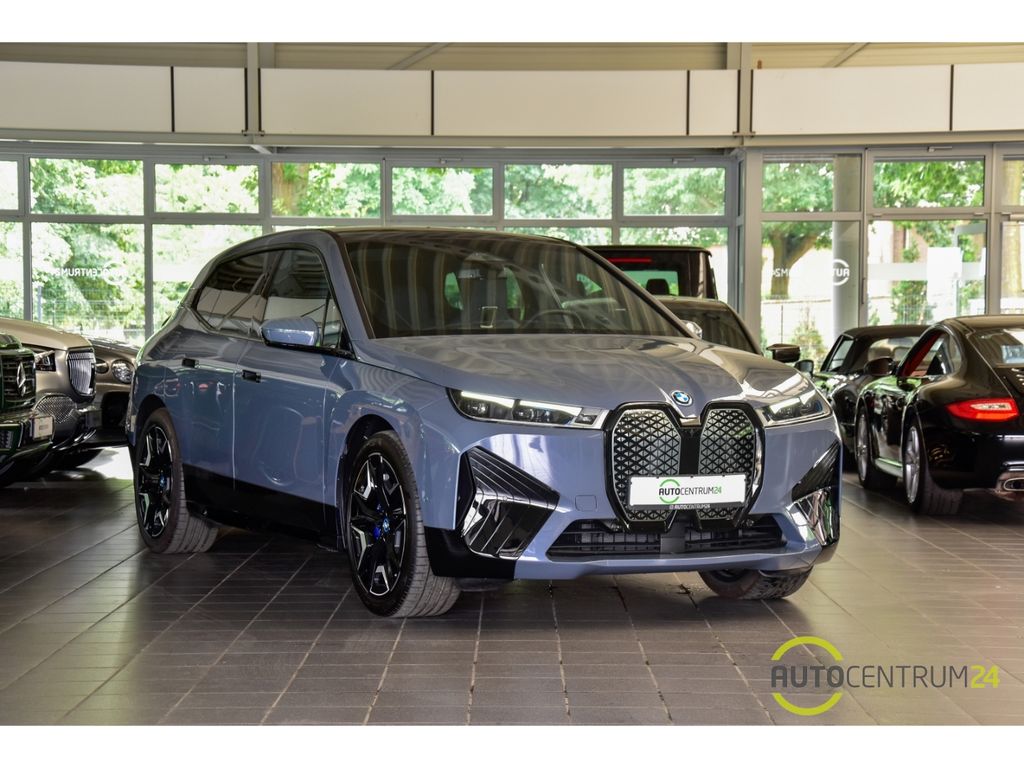 BMW iX 2022