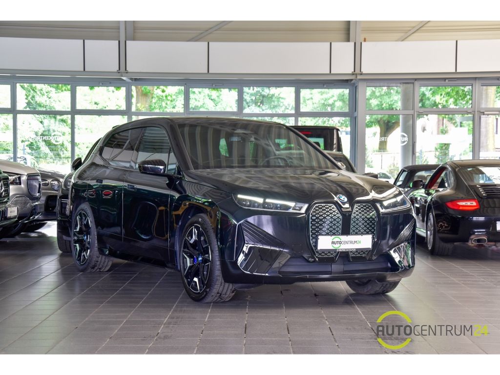BMW iX 2022