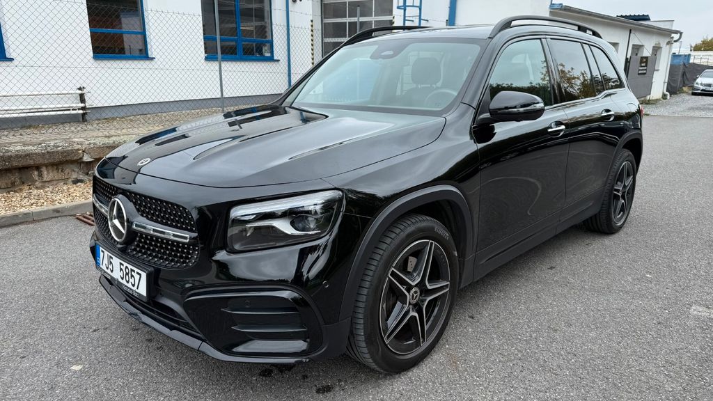 Mercedes-Benz GLB 200 2024