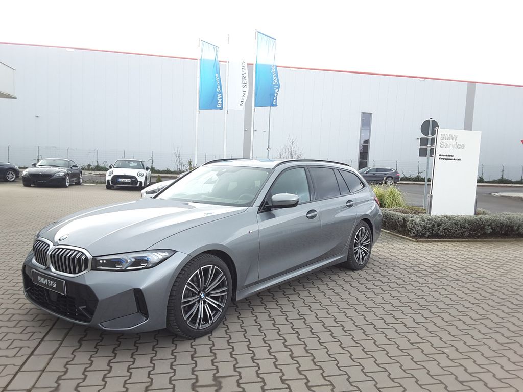 BMW 318 2025