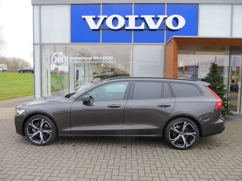 Volvo V60 2025