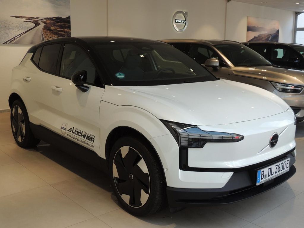Volvo EX30 2024