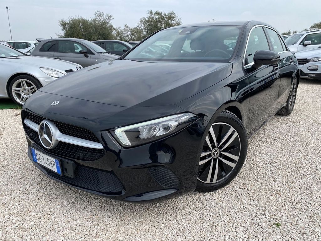 Mercedes-Benz A 180 2021