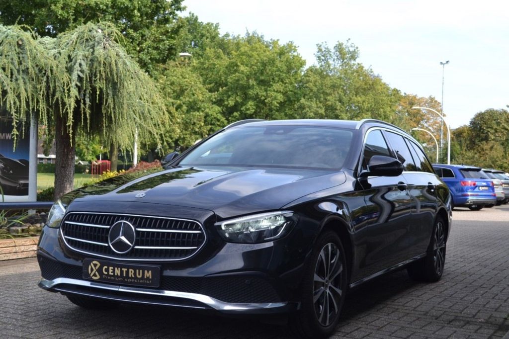 Mercedes-Benz E 300 2021