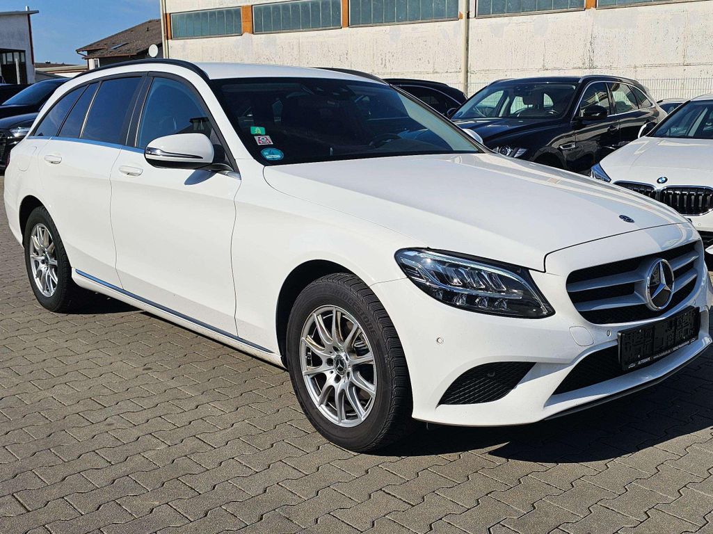 Mercedes-Benz C 180 2021