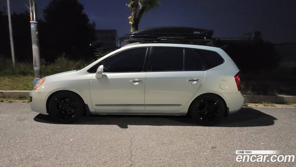 Kia Carens 2008