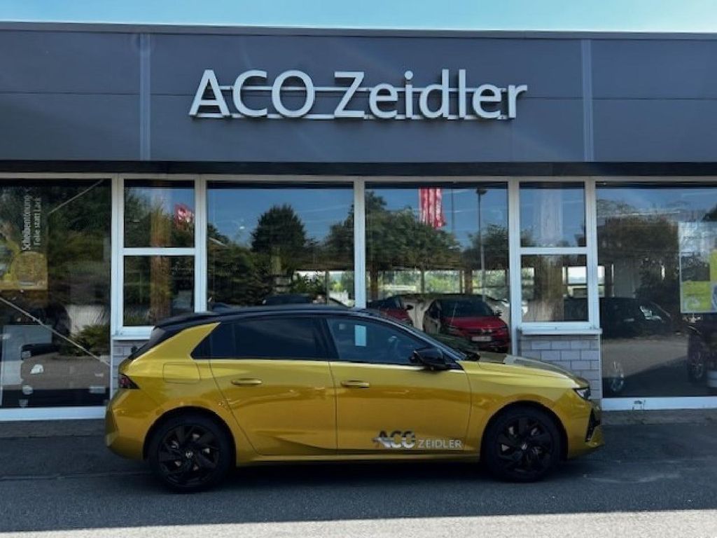 Opel Astra 2022