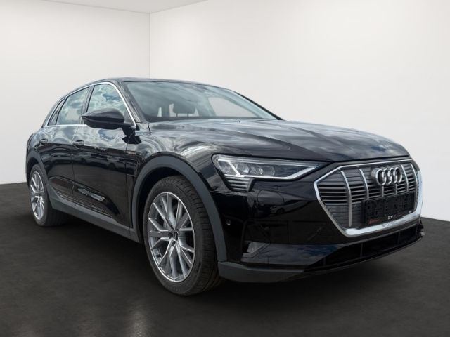 Audi e-tron 2022