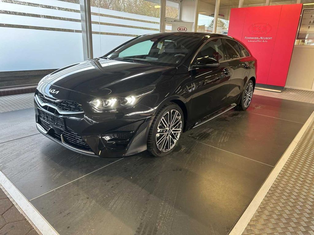 Kia pro cee'd / ProCeed 2024