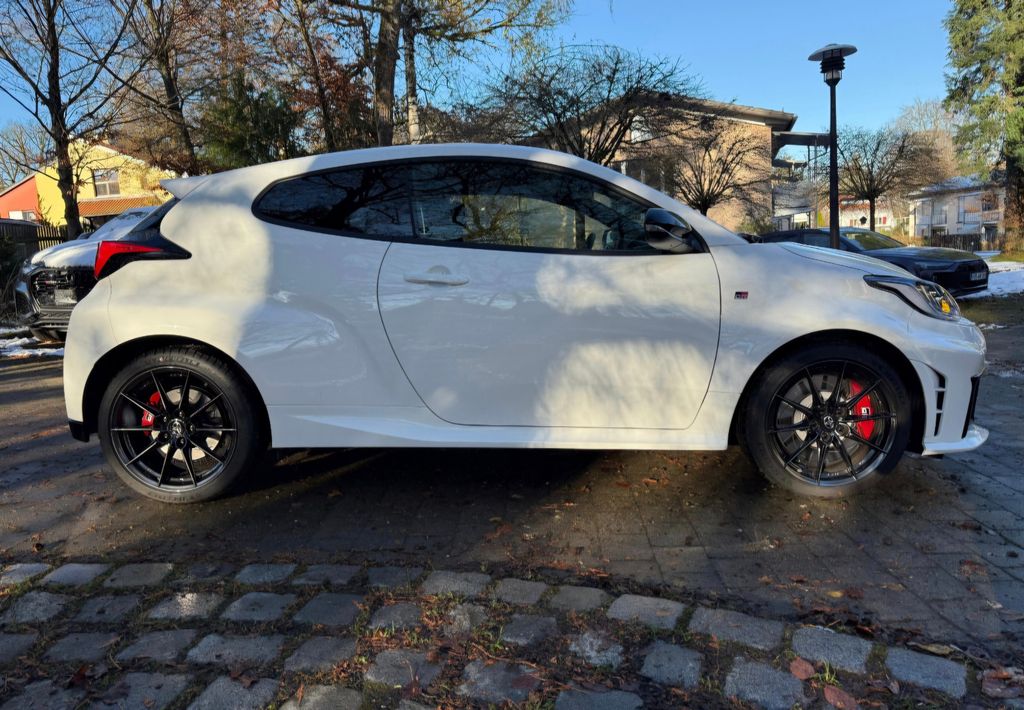 Toyota Yaris 2024