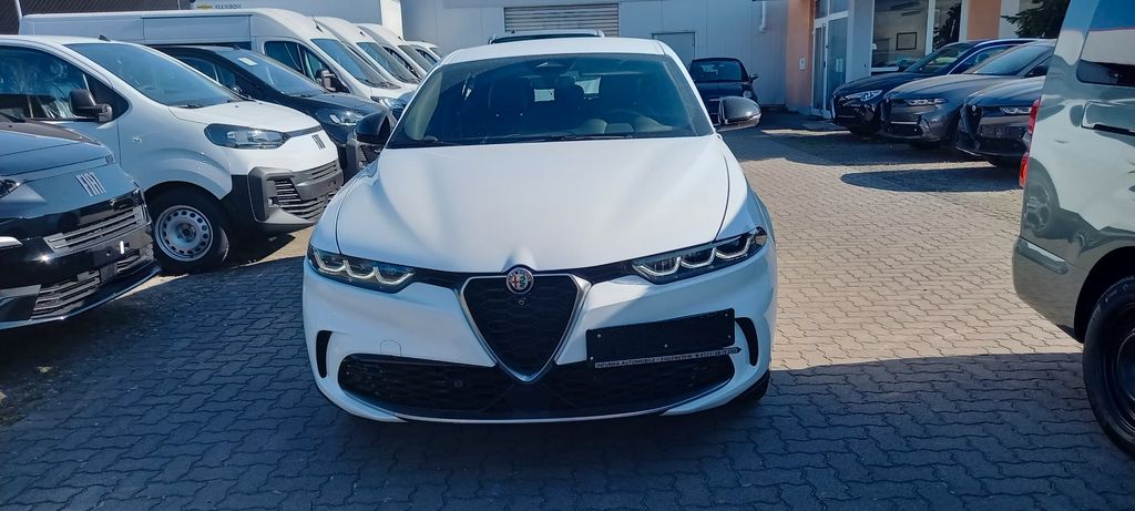 Alfa Romeo Tonale 2023