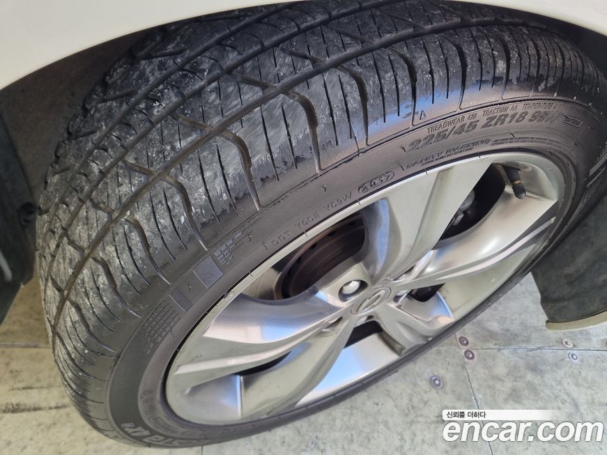 Renault-KoreaSamsung SM7 2012