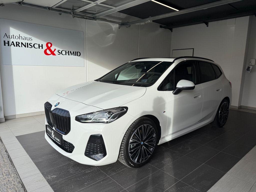 BMW 220 2024