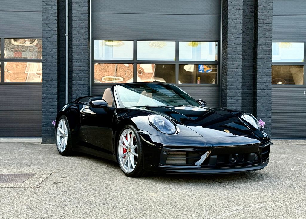 Porsche 911 2024