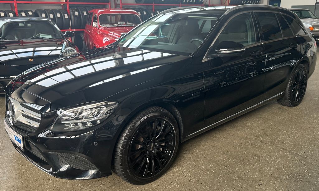 Mercedes-Benz C 300 2021
