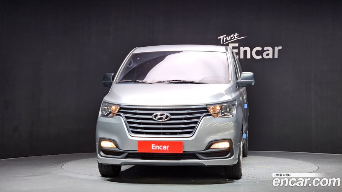 Hyundai Starex 2020