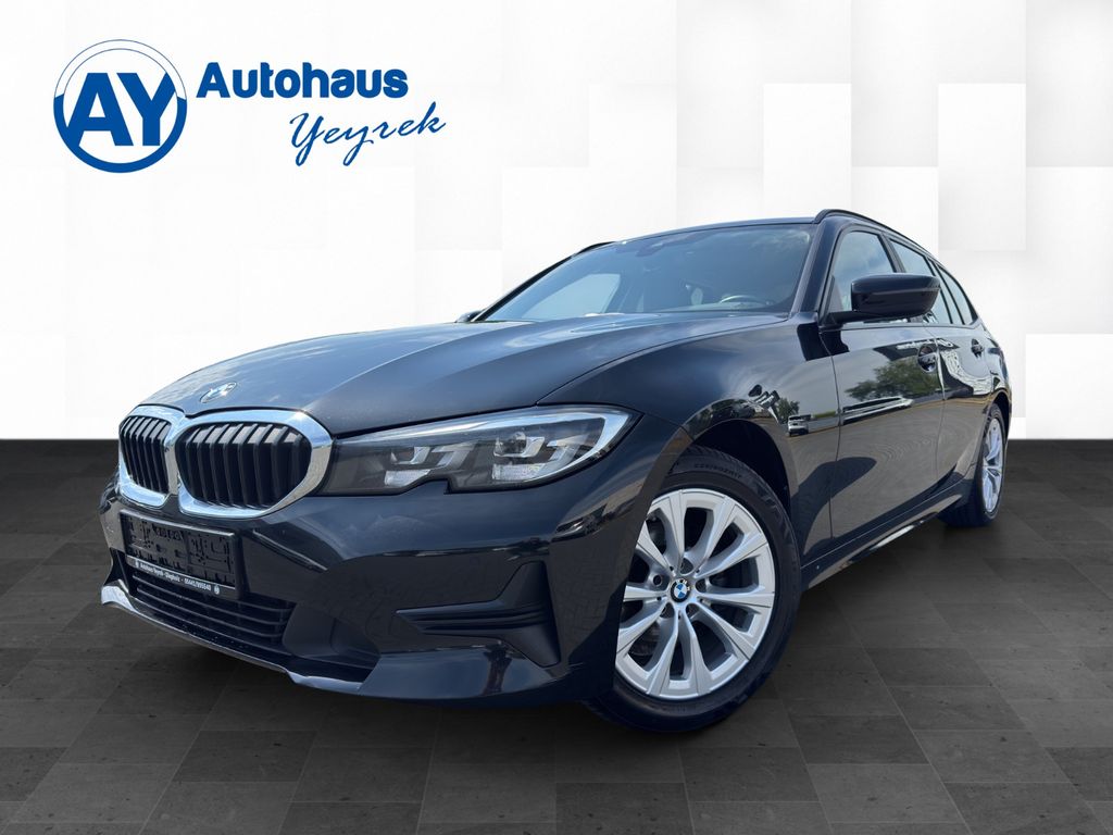 BMW 318 2022