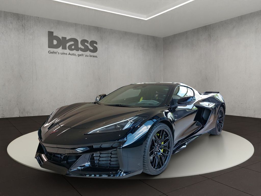 Corvette C8 2025
