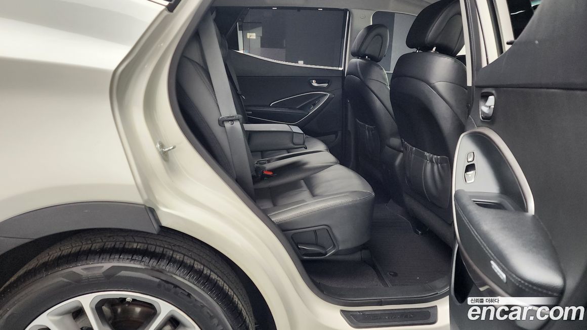 Hyundai Santafe 2016