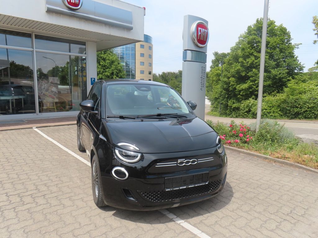 Fiat 500e 2023