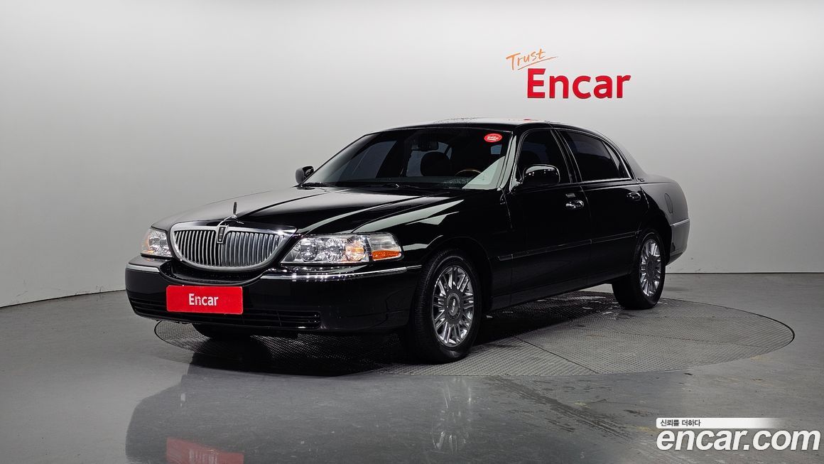 Lincoln Town Car 2008