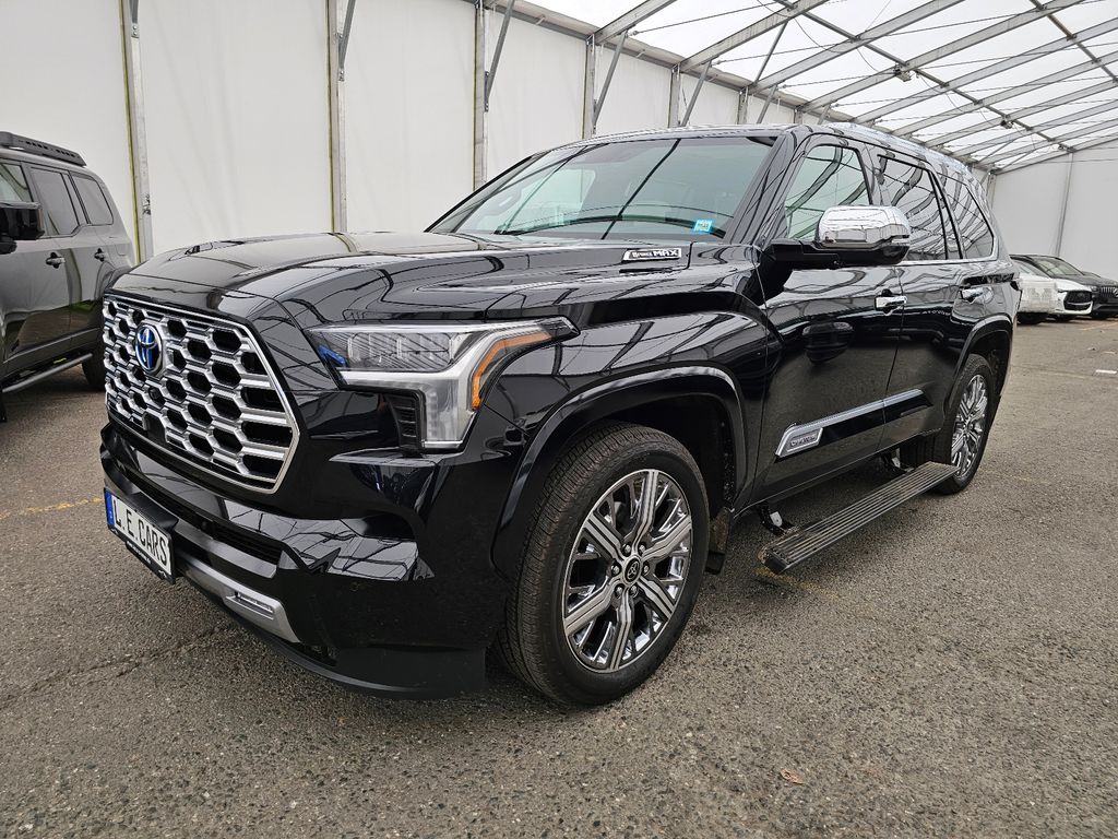 Toyota Sequoia