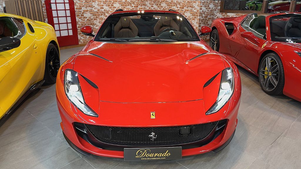 Ferrari 812