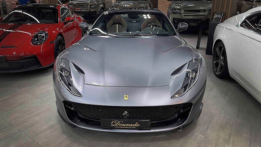 Ferrari 812 2022