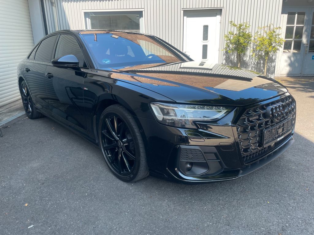 Audi A8 2023