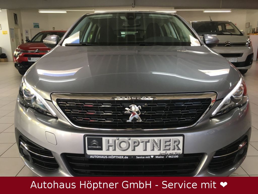 Peugeot 308 2021