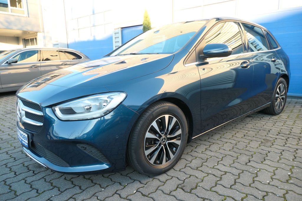 Mercedes-Benz B 180 2020