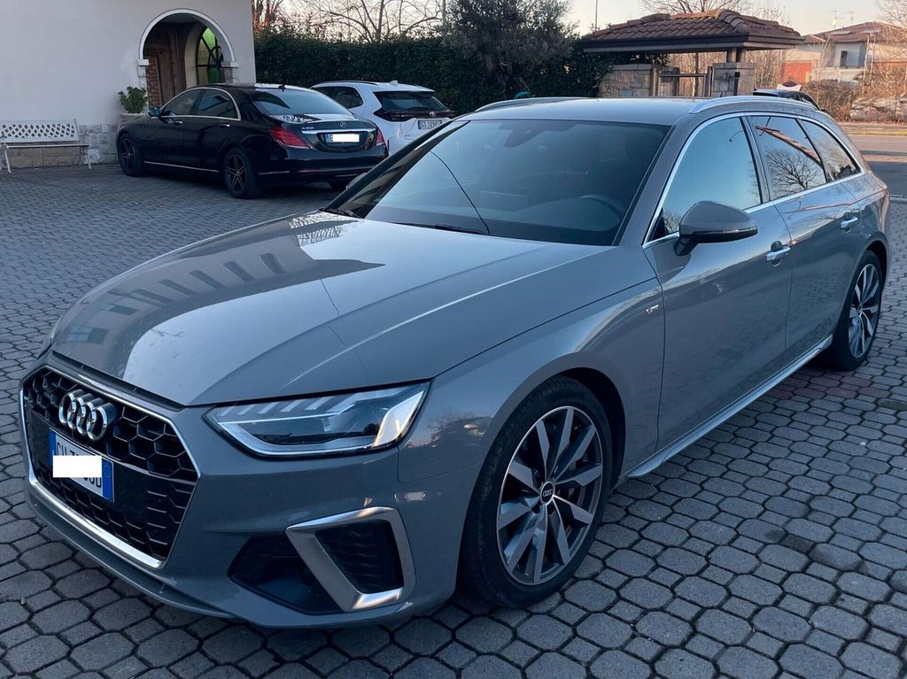 Audi A4 2021