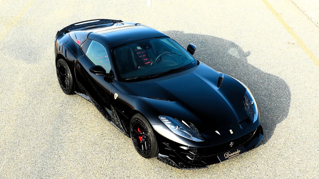 Ferrari 812