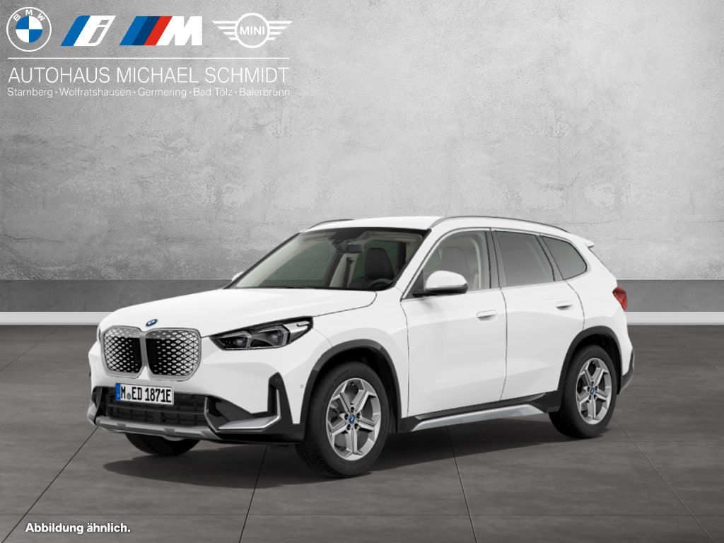 BMW iX1 2025